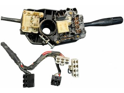 Mazda B2600 Turn Signal Switch - UB71-66-120